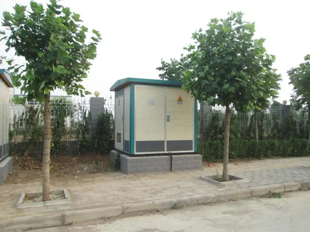 复兴1000KVA欧式箱式变压器